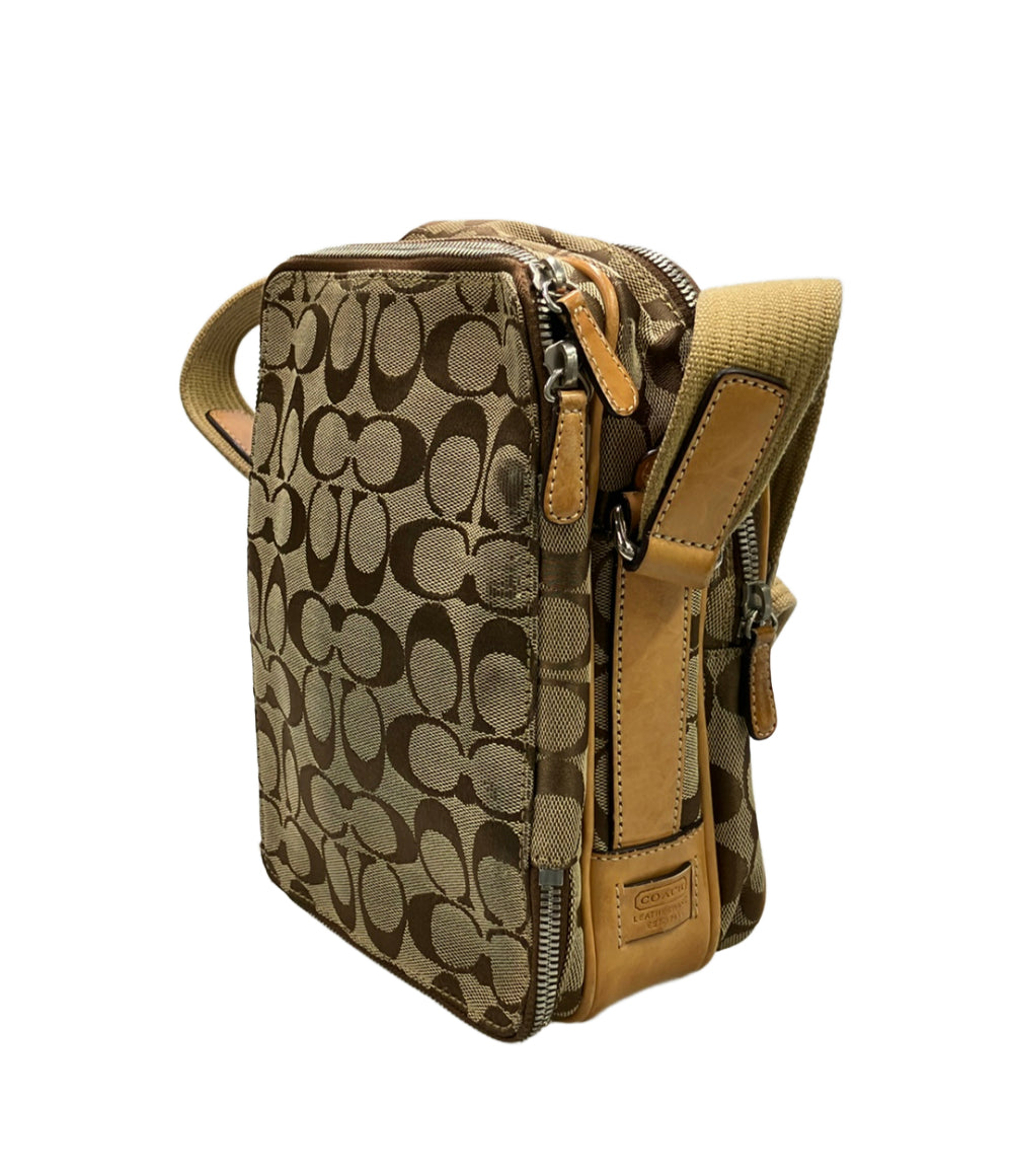 コーチ COACH パーク レザー ダッフルショルダー ベージュ F19726 USED 苫小牧西店 COACH SOHO レザーソフトダッフル ショルダー ブラウン系 10559 - メルカリ