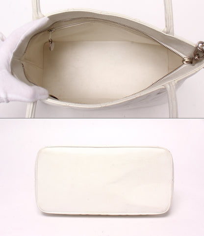CHANEL トートバッグ ショルダーバッグ 肩掛け シルバー金具 5番台 マトラッセ レディース シャネル