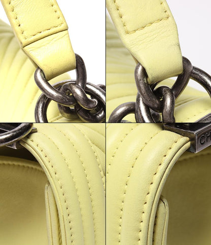 シャネル チェーンショルダーバッグ 肩掛け 斜め掛け ヴィンテージシルバー金具 Vステッチ ボーイシャネル レディース CHANEL