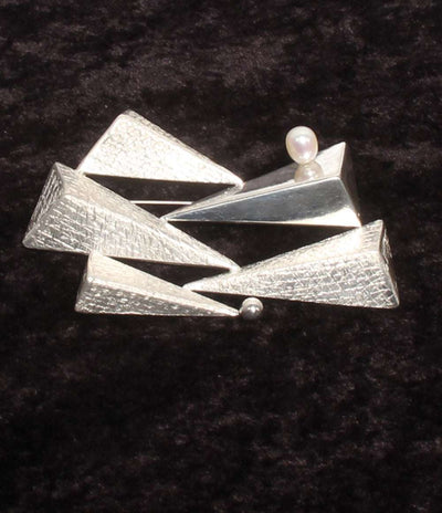 恵久 ブローチ SV パール レディース
