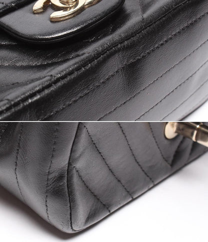 CHANEL チェーンショルダーバッグ ミニマトラッセ Vステッチ シングルフラップ シングルチェーン ゴールド金具 シェブロン レディース シャネル