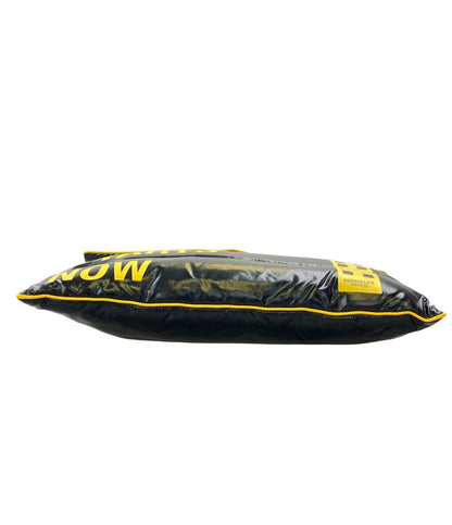 美品 MONCLER セカンドバッグ クラッチバッグ ダウン メンズ モンクレール