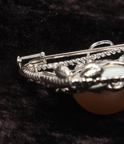 美品 TASAKI ブローチ ペンダントトップ SV マベパール 16.6mm トリモチーフ レディース タサキ