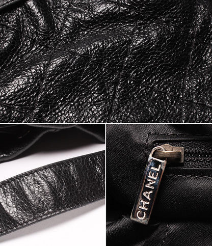 CHANEL レザー ショルダーバッグ  巾着バッグ マトラッセ シルバー金具 14番台 オンザロード レディース シャネル