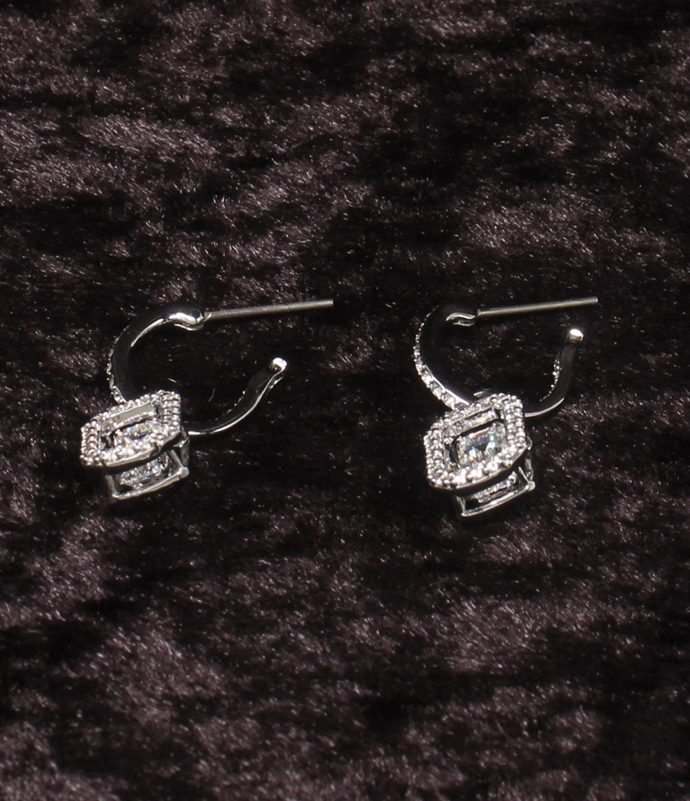 美品 SWAROVSKI ピアス レディース スワロフスキー