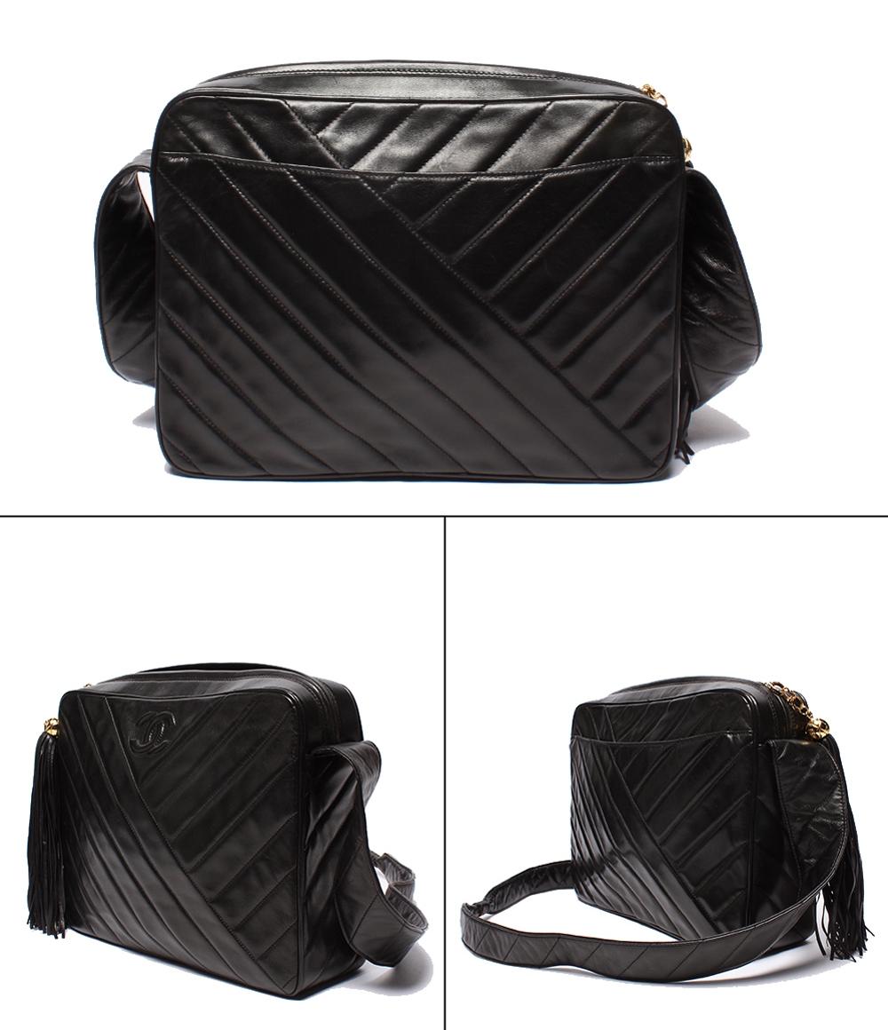 CHANEL ショルダーバッグ バイアスステッチ Vステッチ フリンジ ラムスキン ゴールド金具 2番台 肩掛け 斜め掛け レディース シャネル