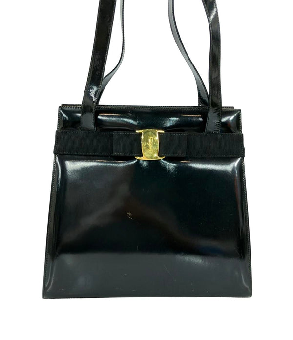 サルヴァトーレフェラガモ エナメルレザートートバッグ ヴァラ