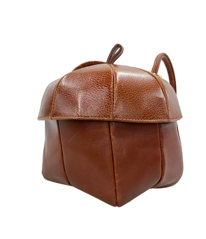 Salvatore Ferragamo ショルダーバッグ 斜め掛け どんぐり レディース サルヴァトーレフェラガモ