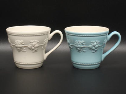 美品 WEDGWOOD マグカップ 2点セット ペア フェスティビティ アイボリー ブルー ウエッジウッド