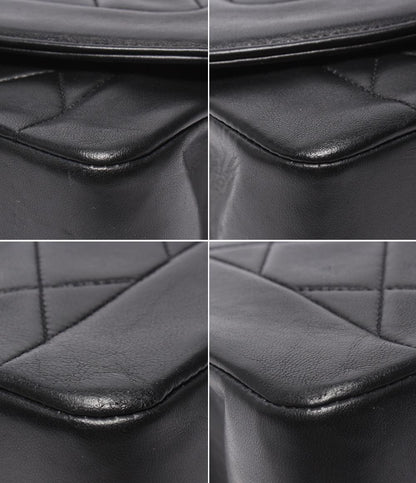 CHANEL チェーンショルダーバッグ ゴールド金具 マトラッセ 2番台 ラムスキン ダイアナフラップ 25 レディース シャネル