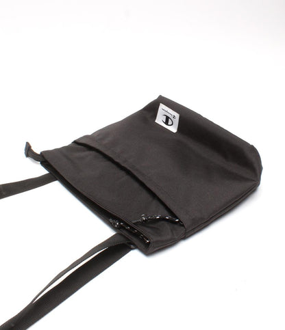 美品 Champion ショルダーバッグ 斜め掛け レディース チャンピオン