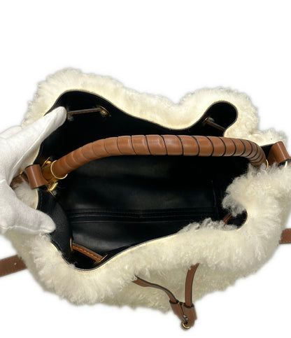 Chloe ショルダーバッグ 斜め掛け Marcie Bucket Bag Tan レディース クロエ