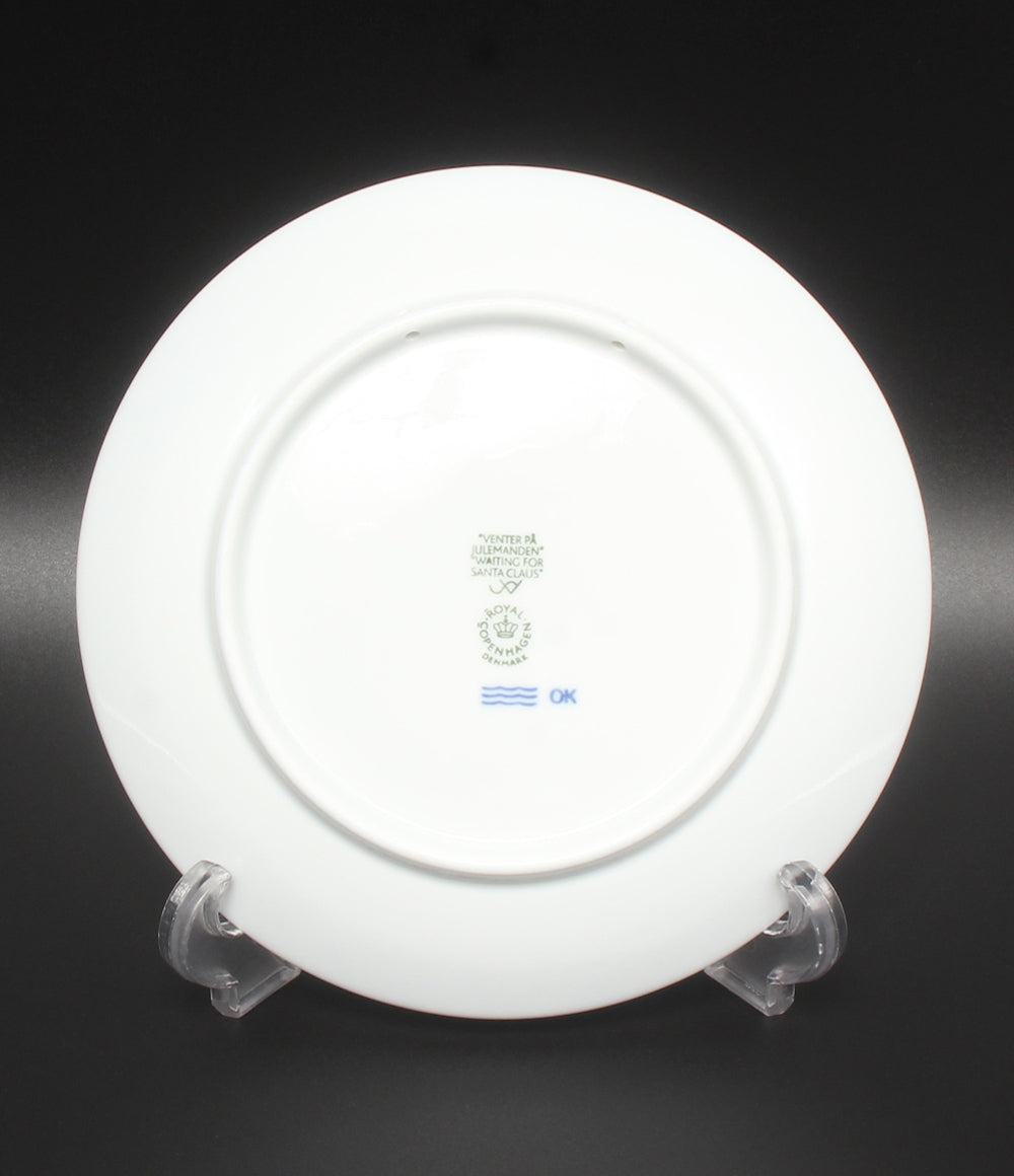 美品 Royal Copenhagen イヤープレート 飾り皿 18cm 2011 ロイヤルコペンハーゲン