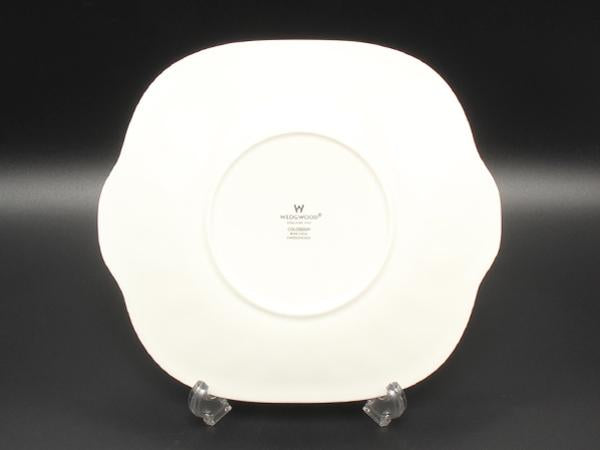 美品 WEDGWOOD B&Bプレート 皿 26cm コロシアム ウエッジウッド
