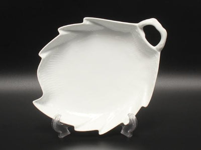 美品 Royal Copenhagen リーフディッシュ 皿 23cm ホワイトフルーテッド ハーフレース ロイヤルコペンハーゲン