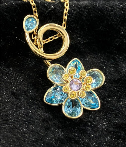 美品 スワロフスキー ネックレス フラワーモチーフ レディース SWAROVSKI