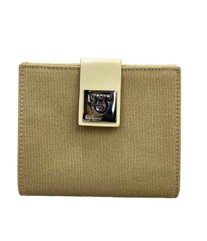 Salvatore Ferragamo 二つ折り財布 ガンチーニ IC-22 0111 レディース サルヴァトーレフェラガモ