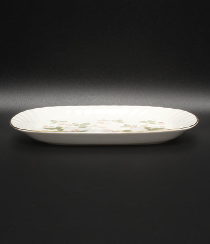 美品 WEDGWOOD スパイラルトレイ スクエア 皿 21cm ワイルドストロベリー ウエッジウッド