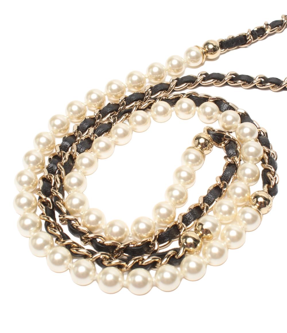 CHANEL iphoneケース チェーンショルダー付き iphone14pro ゴールド金具 マトラッセ レディース シャネル