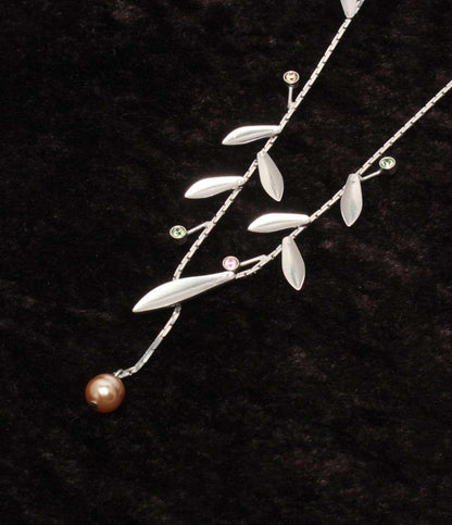 美品 CUSHKA ネックレス リーフモチーフ レディース