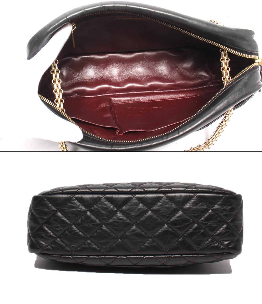 CHANEL チェーンショルダーバッグ 肩掛け ゴールド金具 カーフスキン マトラッセ レディース シャネル