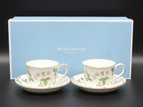 美品 ウエッジウッド カップ＆ソーサー 2客セット ペア ワイルドストロベリー WEDGWOOD