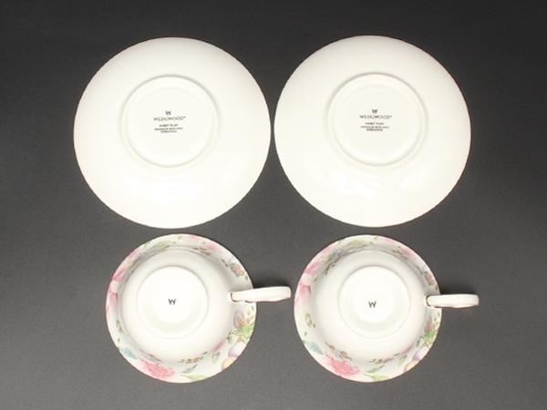 美品 ウエッジウッド カップ＆ソーサー 2客セット ペア スウィートプラム WEDGWOOD
