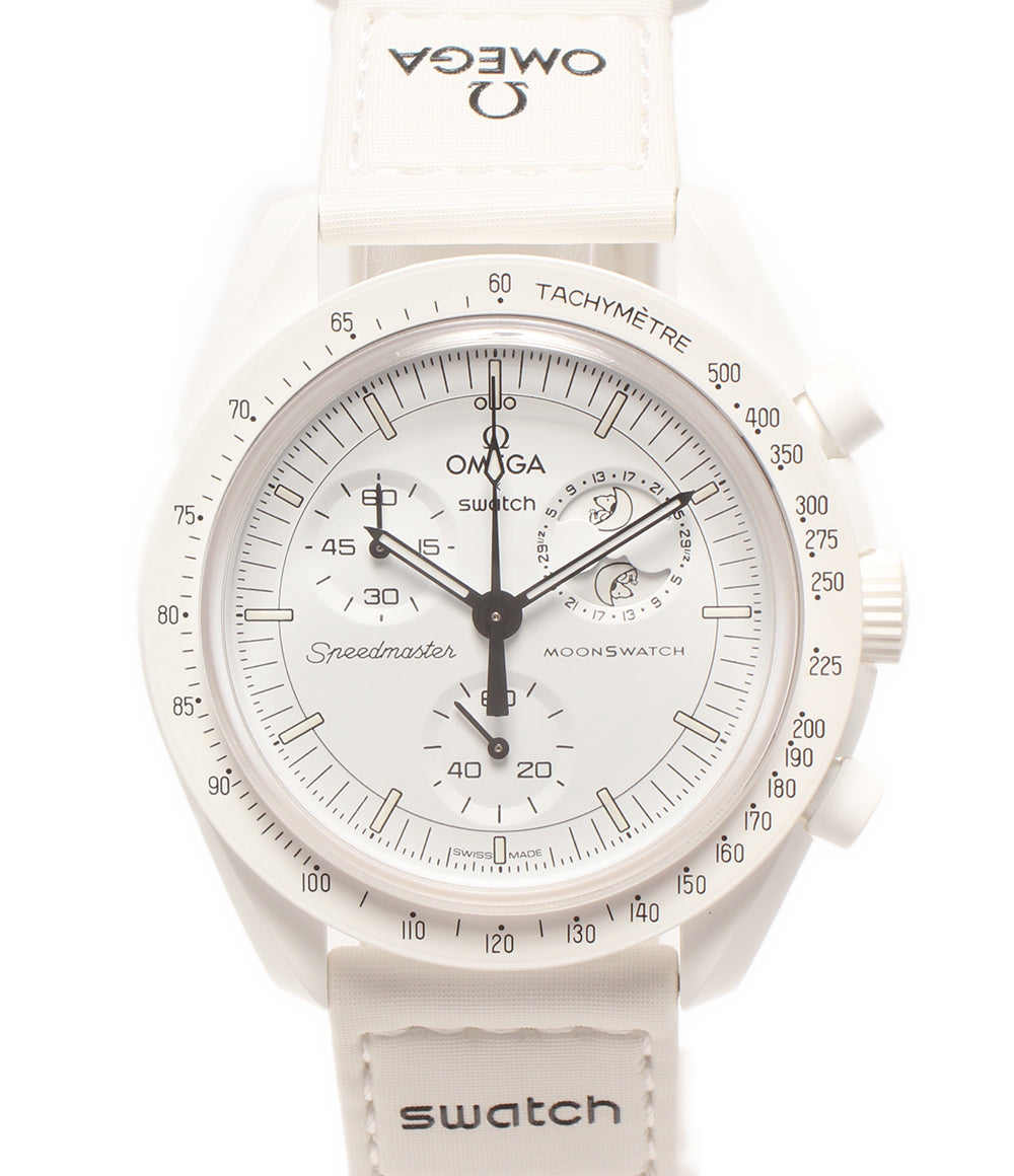 美品 Swatch OMEGA 腕時計 スヌーピー SNOOPY BIOCERAMIC MOONSWATCH MISSION TO THE MOONPHASE クオーツ ホワイト SO33W700 レディース メンズ