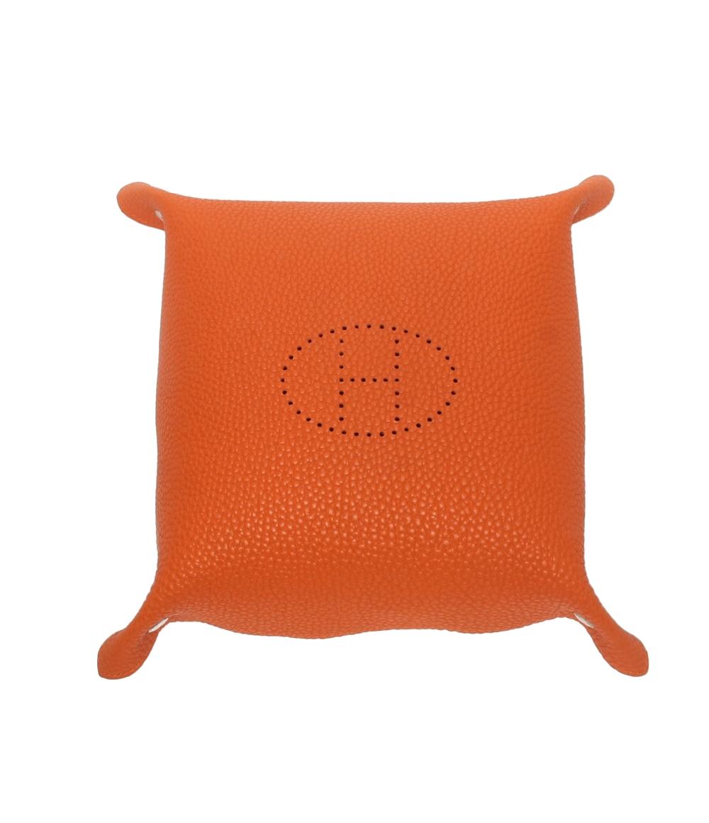 美品 HERMES 小物入れ トレイ □F刻印 シルバー金具 ミーズ エ 美品 HERMES 小物入れ トレイ □F刻印 シルバー金具 ミーズ エ