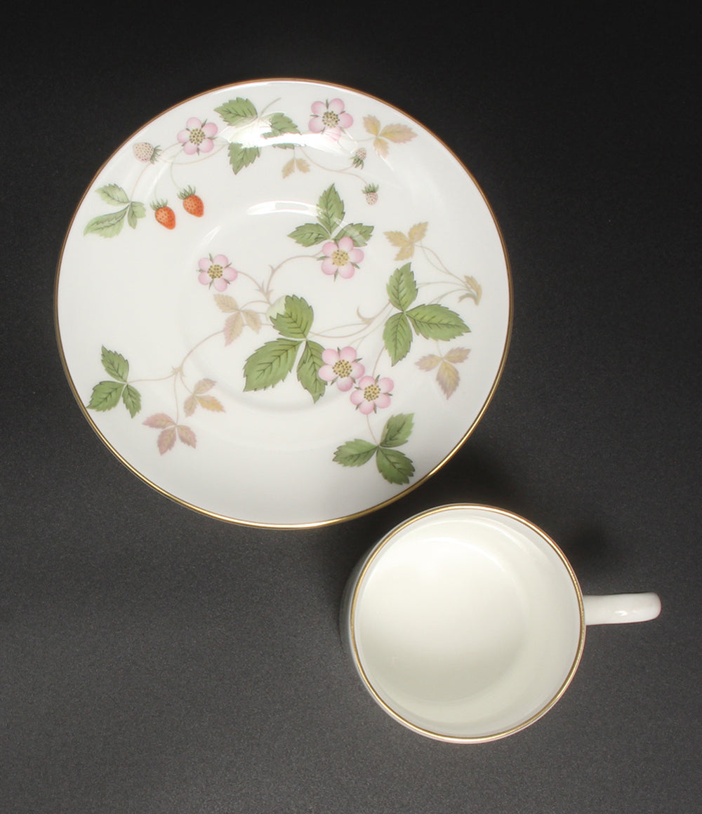 美品 WEDGWOOD カップ＆ソーサー ワイルドストロベリー ウェッジウッド