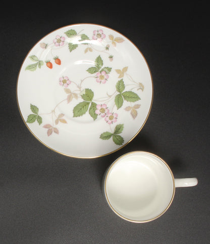 美品 WEDGWOOD カップ＆ソーサー ワイルドストロベリー ウェッジウッド
