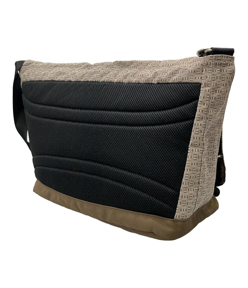 アディダス ショルダーバッグ 斜め掛け メンズ adidas