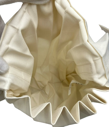 美品 me ISSEY MIYAKE ショルダーバッグ 斜め掛け プリーツ レディース ミー イッセイミヤケ