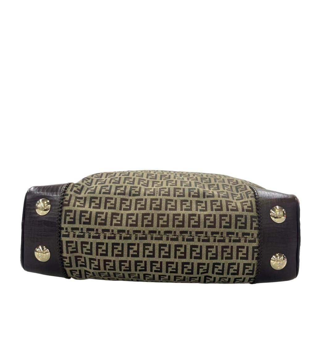 FENDI ショルダーバッグ 肩掛け ズッキーノ レディース フェンディ