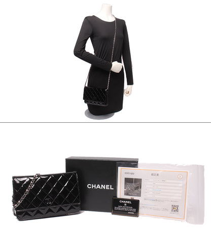 CHANEL チェーンウォレット ショルダーバッグ 斜め掛け シングルチェーン シングルフラップ シルバー金具 17番台 マトラッセ エナメル レディース