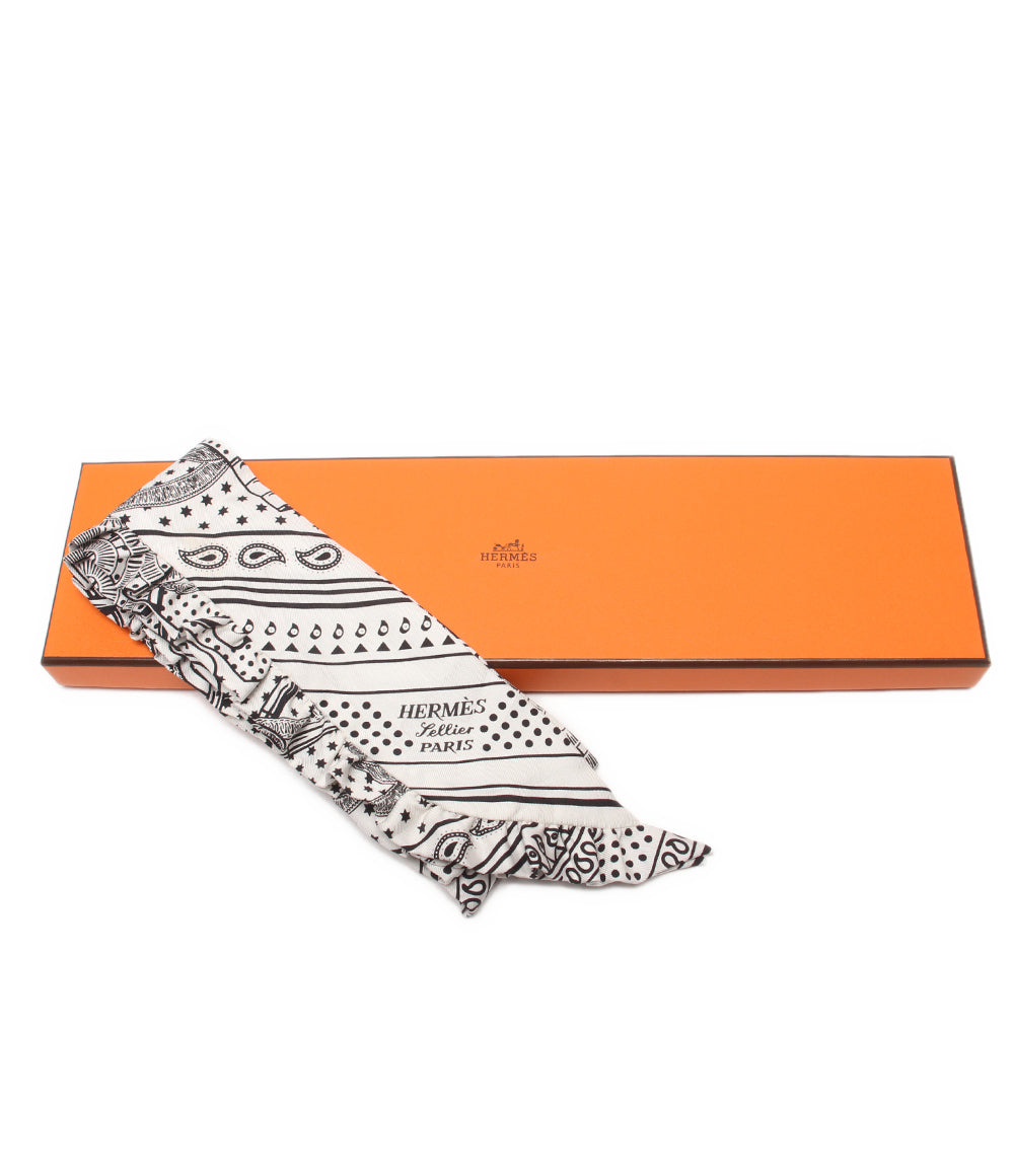 美品 HERMES スカーフ シルク100％ ツイリー EPERON DOR BANDANA エプロンドール バンダナ レディース エルメス