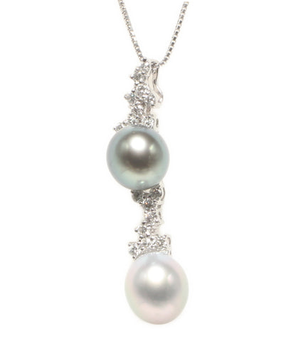 美品 ネックレス K18WG パール9.0mm 9.8mm ダイヤ0.40ct レディース