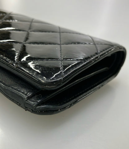 CHANEL 二つ折り財布 エナメル パテントレザー マトラッセ レディース シャネル