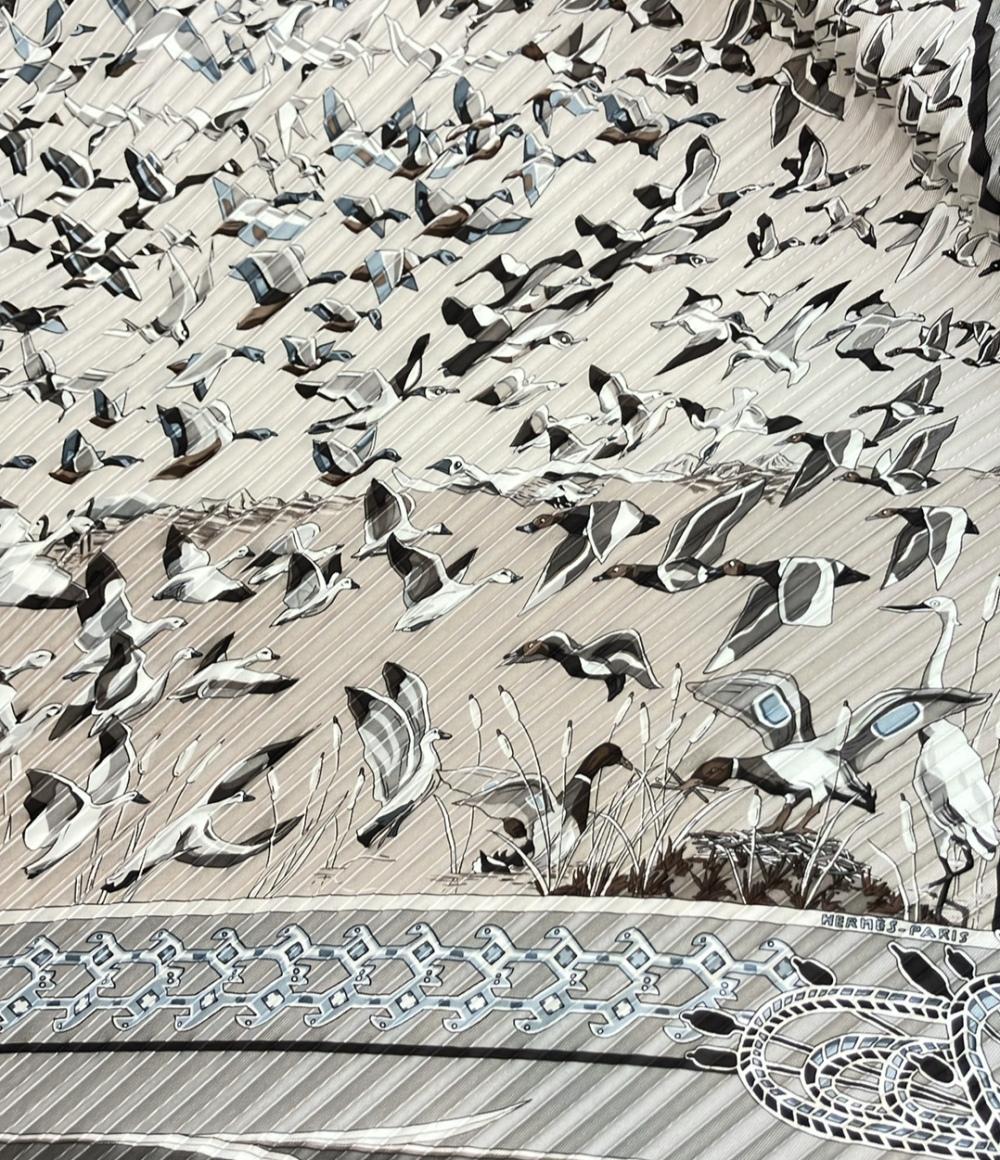 美品 HERMES スカーフ シルク100 プリーツカレ90 Libres comme lair レディース エルメス