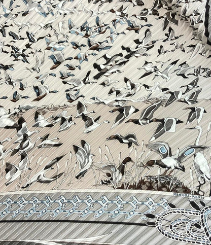 美品 HERMES スカーフ シルク100 プリーツカレ90 Libres comme lair レディース エルメス