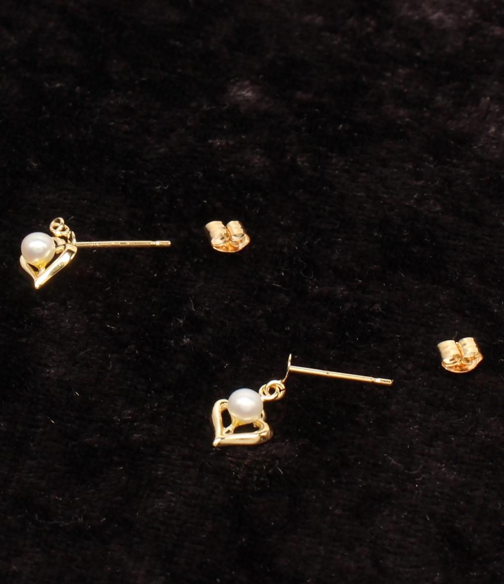 美品 ピアス K18 ベビーパール 3.1mm レディース