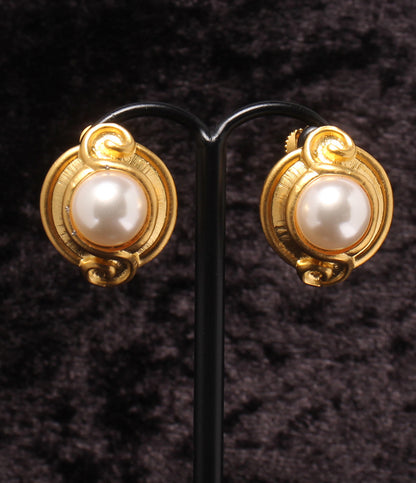 美品 Leilian イヤリング レディース レリアン