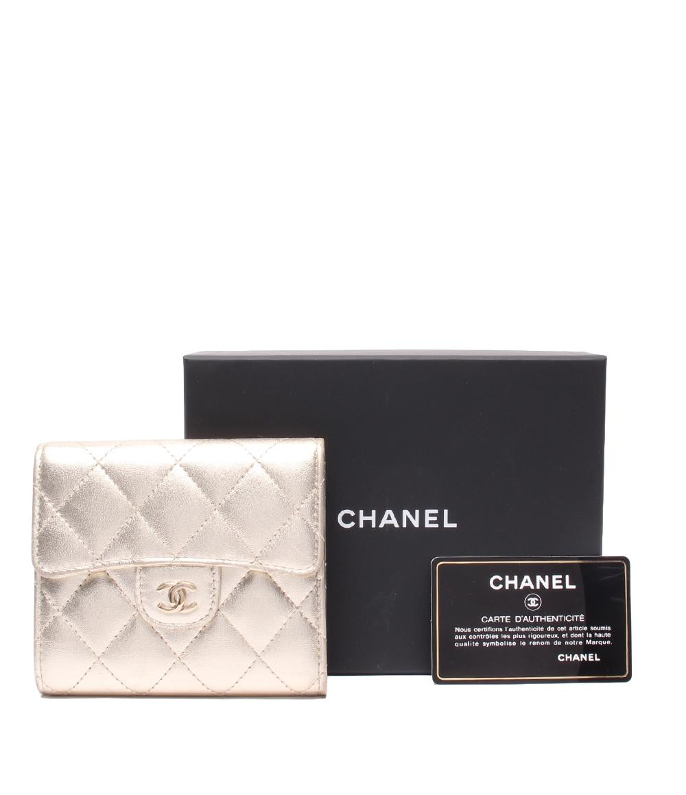 シャネル 三つ折り財布 レディース CHANEL