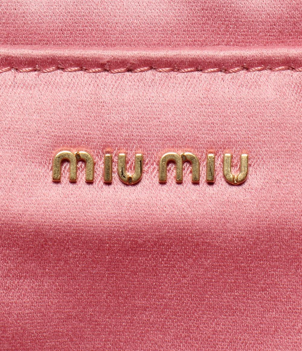 Miu Miu チェーンショルダーバッグ 肩掛け エンボスロゴ レディース ミュウ ミュウ