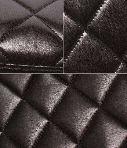 CHANEL ショルダーバッグ ラムスキン ココマーク ゴールド金具  2番台 斜め掛け マトラッセ レディース シャネル