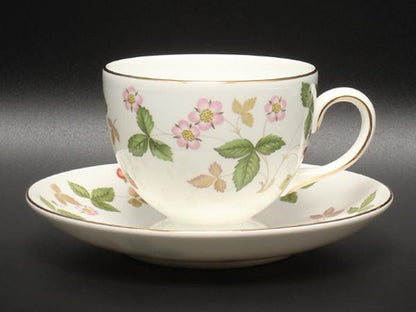 美品 WEDGWOOD カップ＆ソーサー ワイルドストロベリー ウエッジウッド
