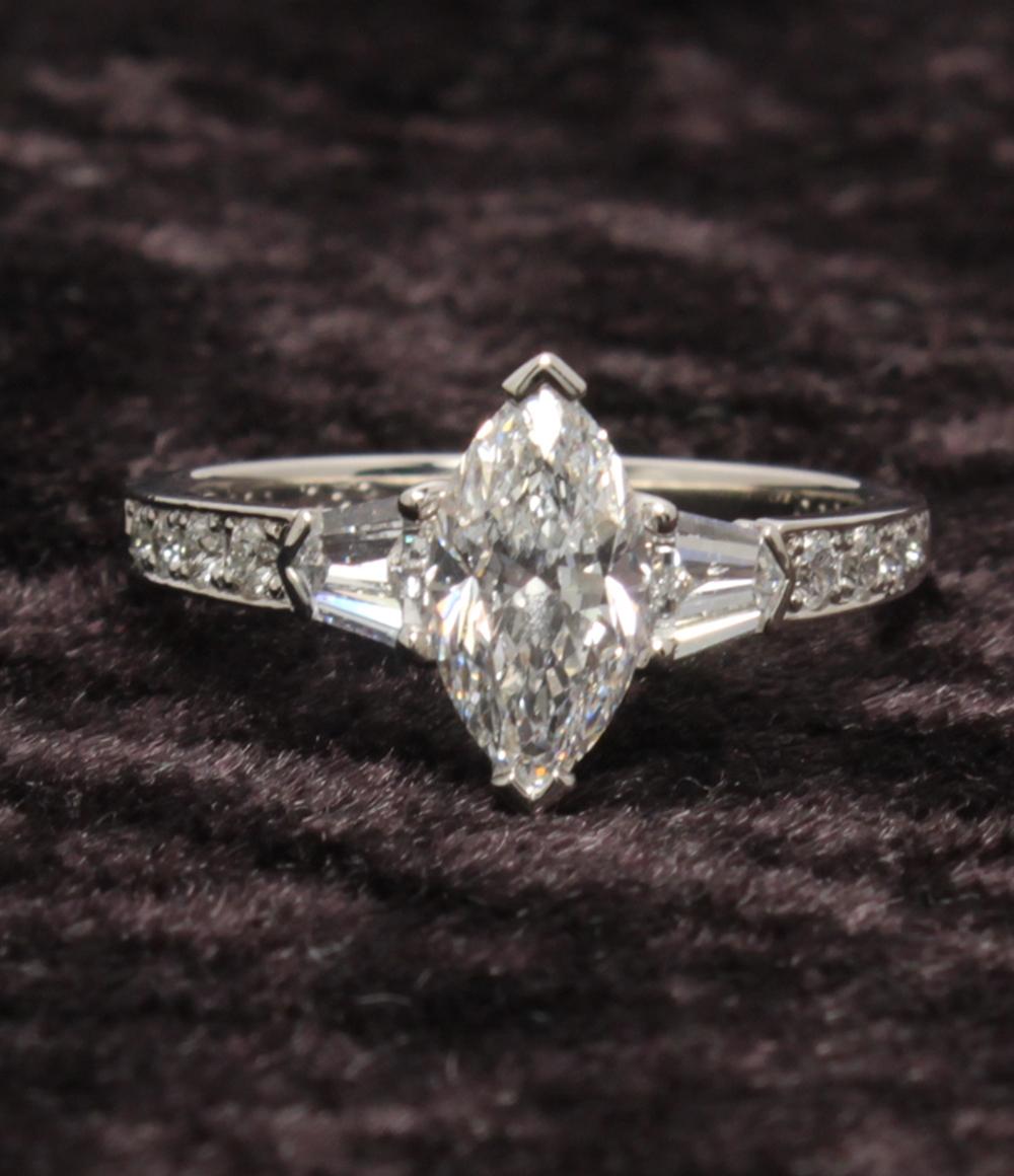 美品 リング 指輪 Pt900 ダイヤ 1.01ct 0.53ct レディース SIZE 11号