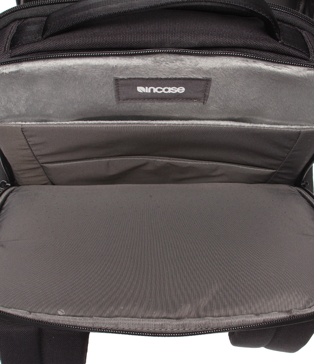 美品 incase リュック バックパック メンズ インケース
