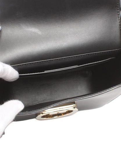 サルバトーレフェラガモ ショルダーバッグ 斜め掛け ガンチーニ レディース Salvatore Ferragamo