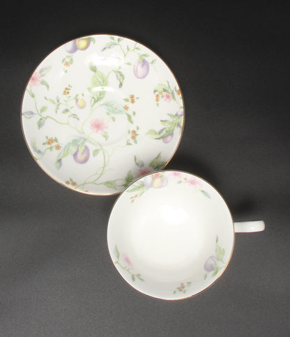 美品 WEDGWOOD カップ＆ソーサー スウィートプラム ウェッジウッド